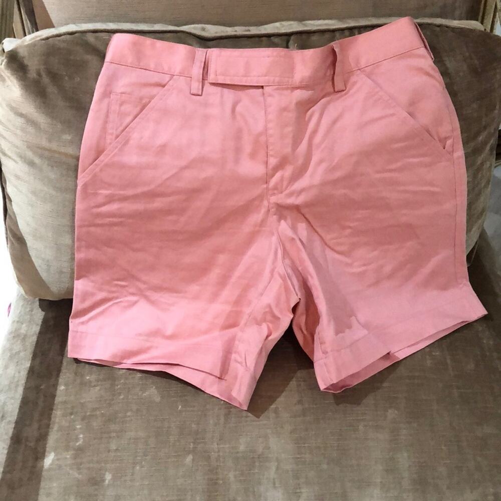 Banana republic 4 salmon shorts NWT flat front